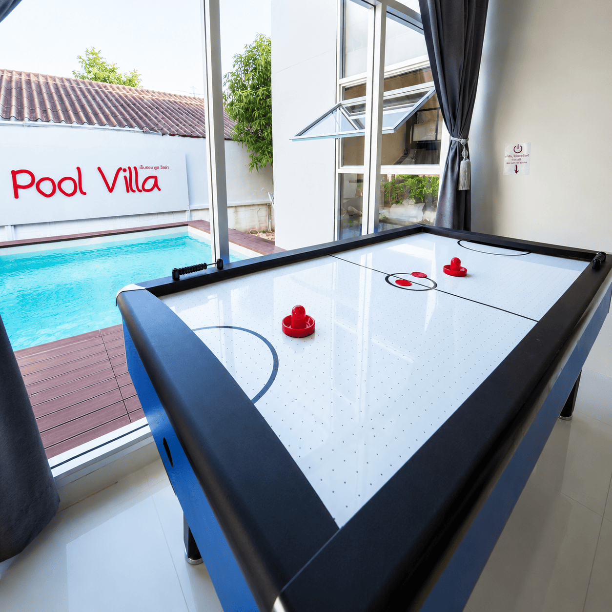 Air Hockey Table Setup